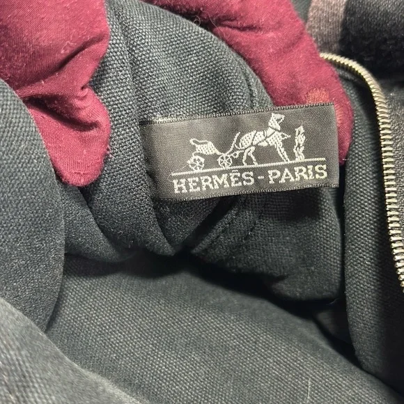 HERMES Black Tote bag. MM size with COA. - Picture 3 of 12